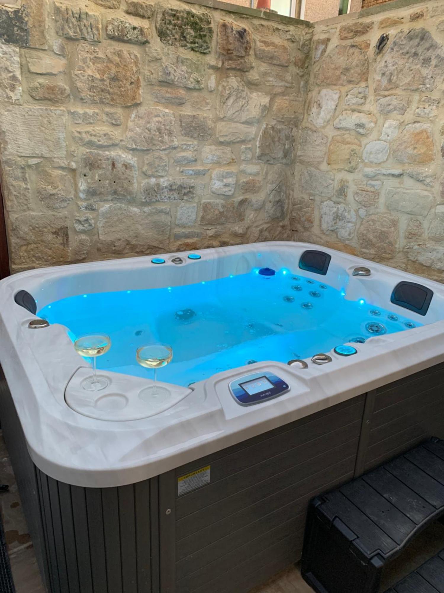 The Rockpool - Private Hot Tub And Sea Views Villa Amble Exterior photo